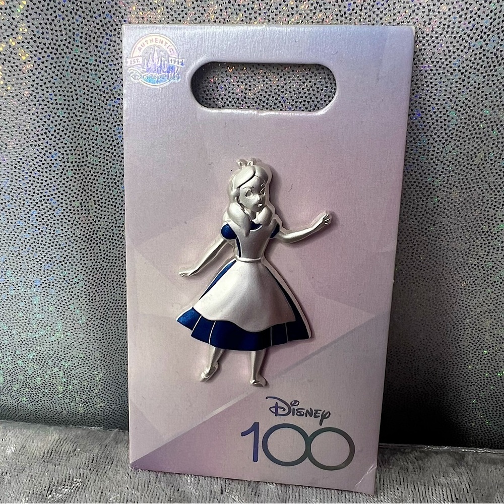 Disney pin  Alice in wonderland 100 years of wonder collectors pin anniversary
